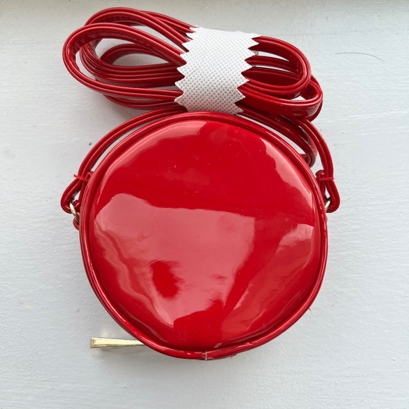 Marc Jacobs Mini Red Patent Leather Circle Purse Crossbody Bag 4" Canteen - Picture 2 of 4